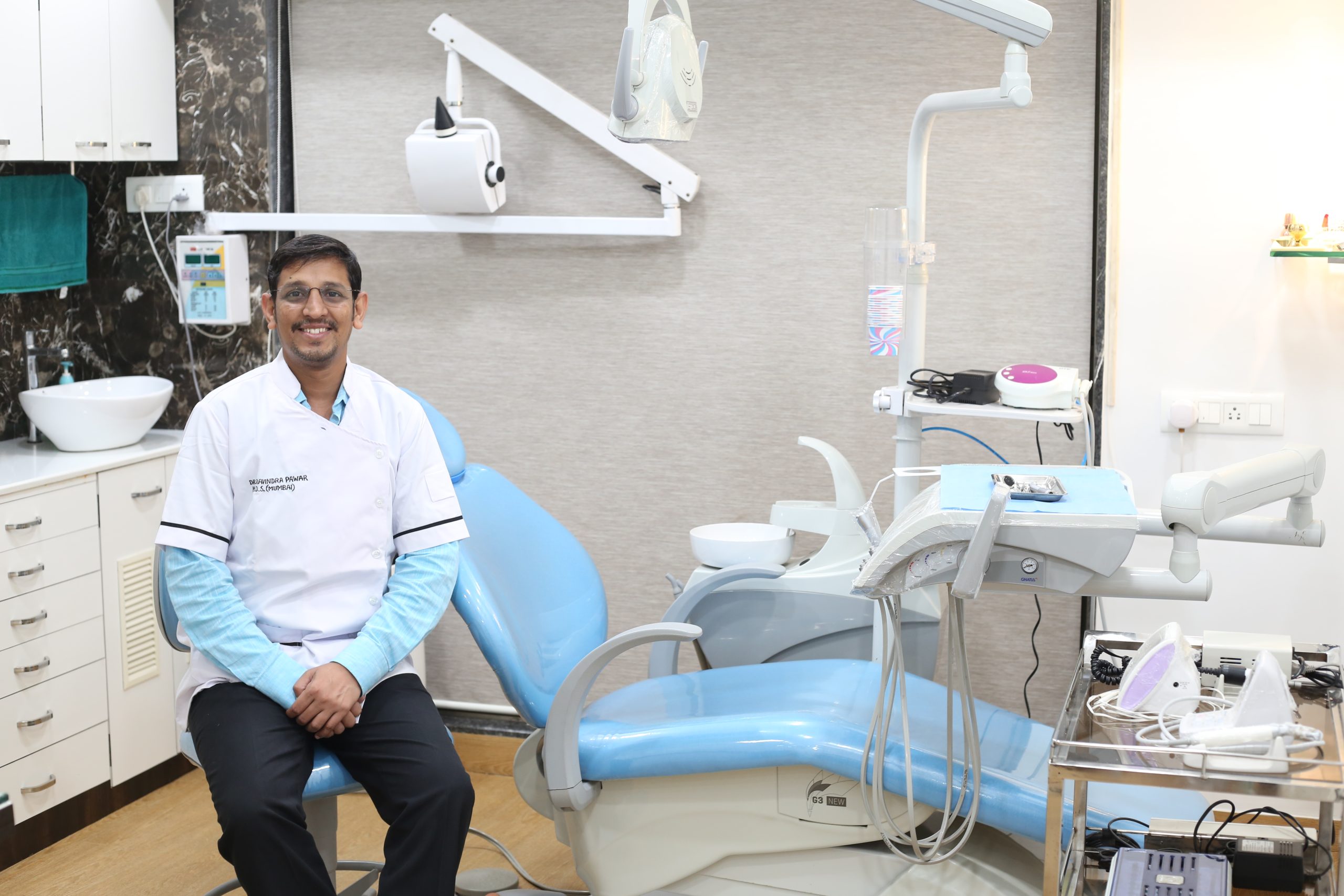 Dental Clinic in Dahisar West